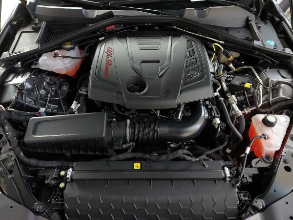 Alfa Romeo Giulia 2.0 Turbo Veloce – Bild 14