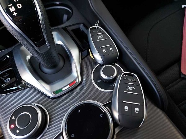 Alfa Romeo Giulia 2.0 Turbo Veloce – Bild 9