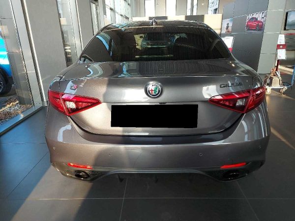 Alfa Romeo Giulia 2.0 Turbo Veloce – Bild 5