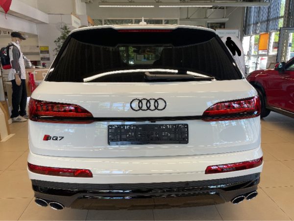 Audi SQ7 4.0 TFSI quattro competition plus – Bild 6