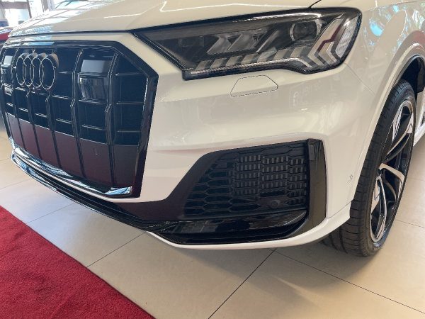 Audi SQ7 4.0 TFSI quattro competition plus – Bild 4