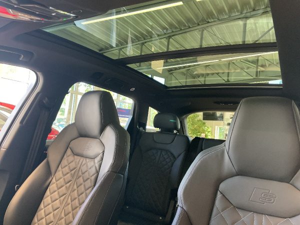 Audi SQ7 4.0 TFSI quattro competition plus – Bild 15