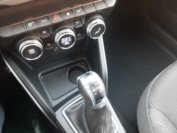 Dacia Duster TCe 150 EDC 2WD Prestige – Bild 11