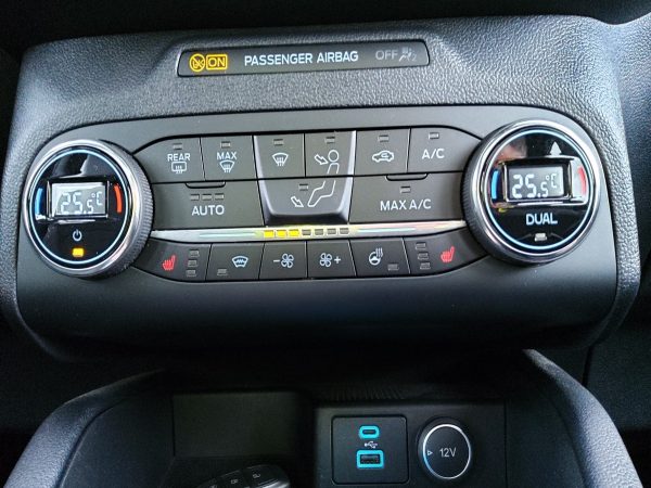 Ford Kuga Plug-In Hybrid ST-Line X – Bild 16