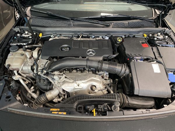 Mercedes-Benz A 250 7G-DCT AMG Line – Bild 21