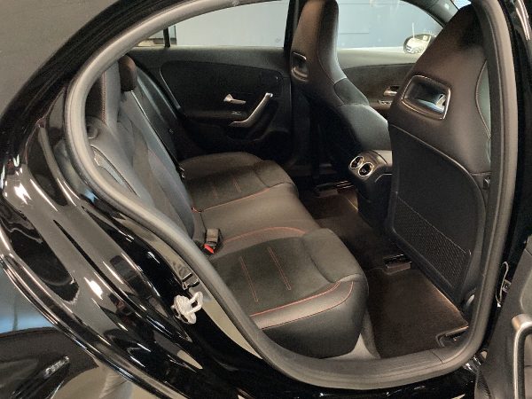 Mercedes-Benz A 250 7G-DCT AMG Line – Bild 9