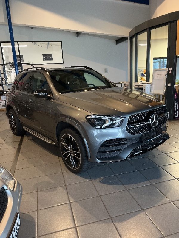 Mercedes-Benz GLE 400 d 4Matic AMG Line – Bild 3