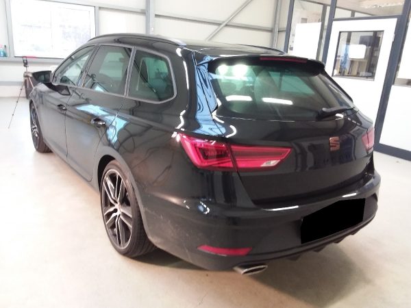 Seat Leon ST Cupra 300 4Drive – Bild 7