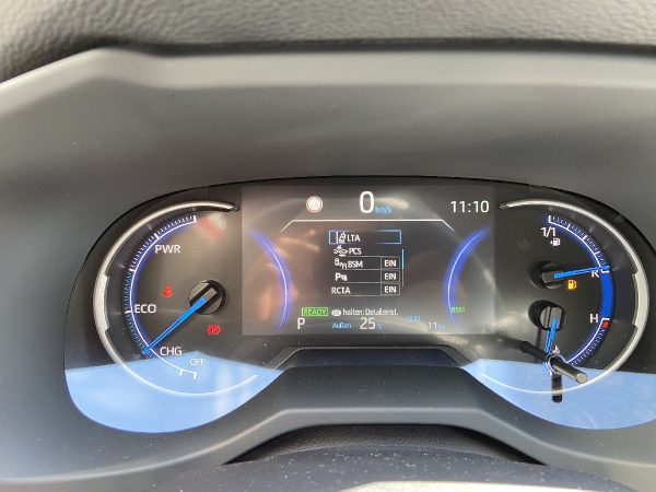 Toyota RAV 4 2.5 Hybrid 4x2 Team D – Bild 11
