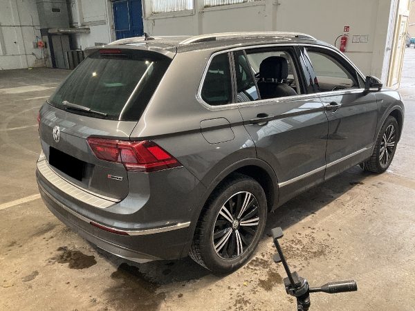 Volkswagen Tiguan 2.0 TSI Highline 4Motion BlueMotion – Bild 5