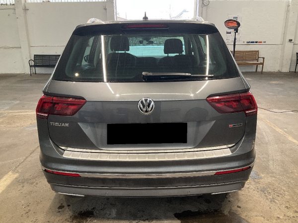 Volkswagen Tiguan 2.0 TSI Highline 4Motion BlueMotion – Bild 4