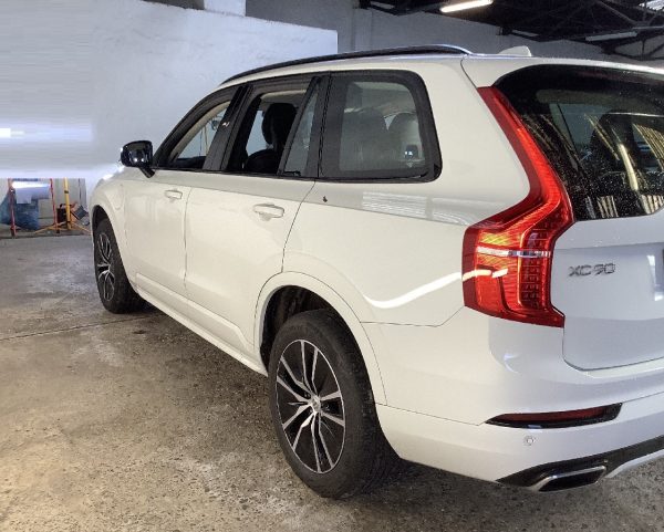 Volvo XC90 T8 Plug-in-Hybrid R Design Expression AWD – Bild 4