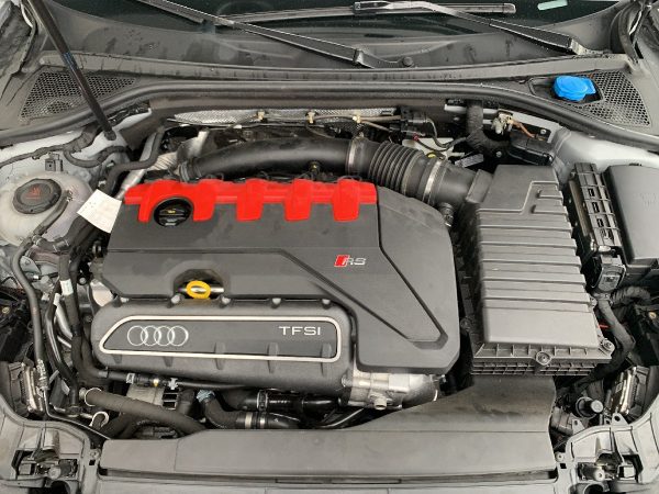Audi RS 3 Sportback S tronic quattro – Bild 11