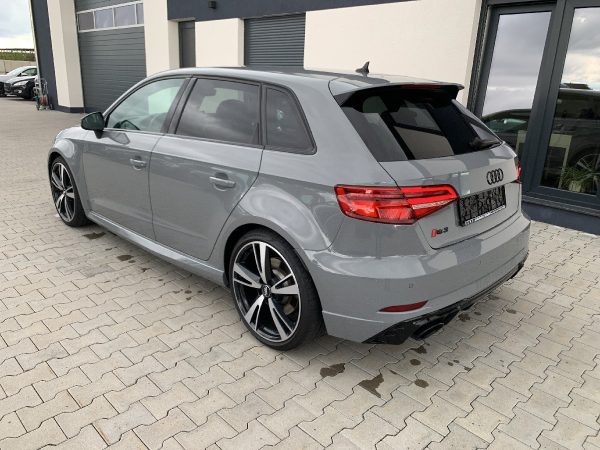 Audi RS 3 Sportback S tronic quattro – Bild 4