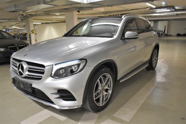 Mercedes-Benz GLC 220 4Matic AMG Line – Bild 2