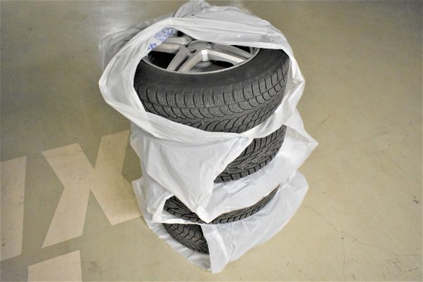 Mercedes-Benz GLC 220 4Matic AMG Line – Bild 13