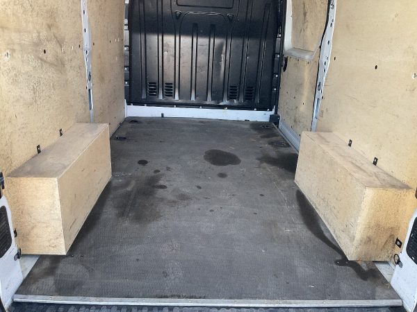 Renault Master 2.3 dCi L2H2 HKa 3.5 Komfort – Bild 9