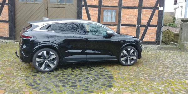 Renault Megane E-Tech EV60 220hp optimum charge Techno – Bild 4