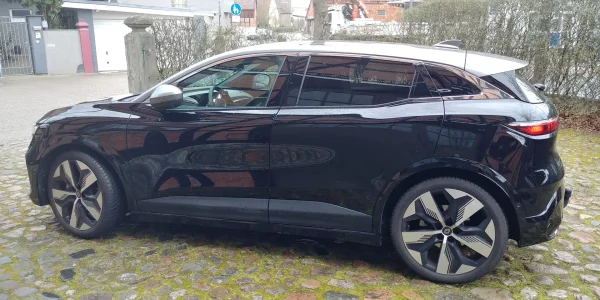 Renault Megane E-Tech EV60 220hp optimum charge Techno – Bild 5