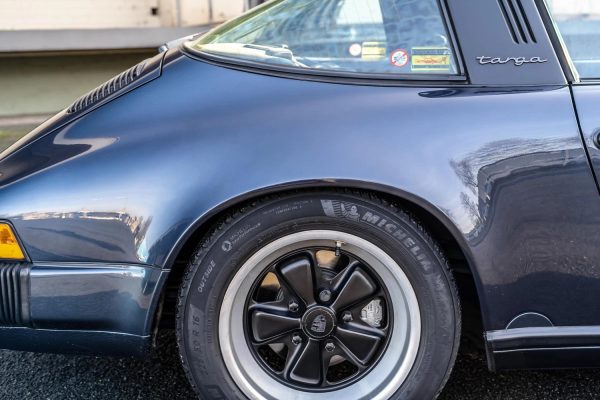 Porsche 911 Carrera Targa 3.2 – Bild 7