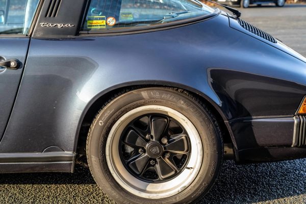 Porsche 911 Carrera Targa 3.2 – Bild 8