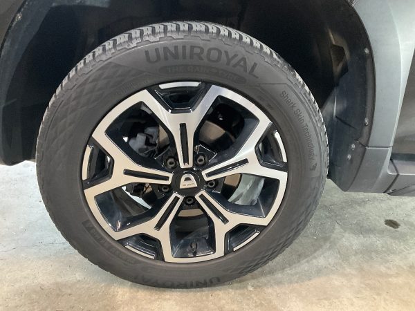 Dacia Duster 1.6 SCe Prestige 4x4 – Bild 11