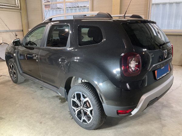 Dacia Duster 1.6 SCe Prestige 4x4 – Bild 3