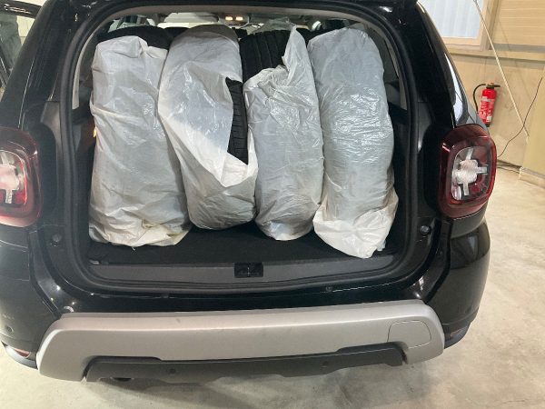 Dacia Duster 1.6 SCe Prestige 4x4 – Bild 6