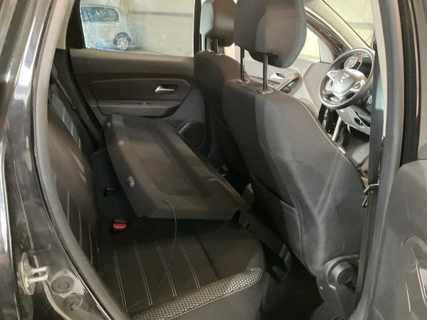 Dacia Duster 1.6 SCe Prestige 4x4 – Bild 10