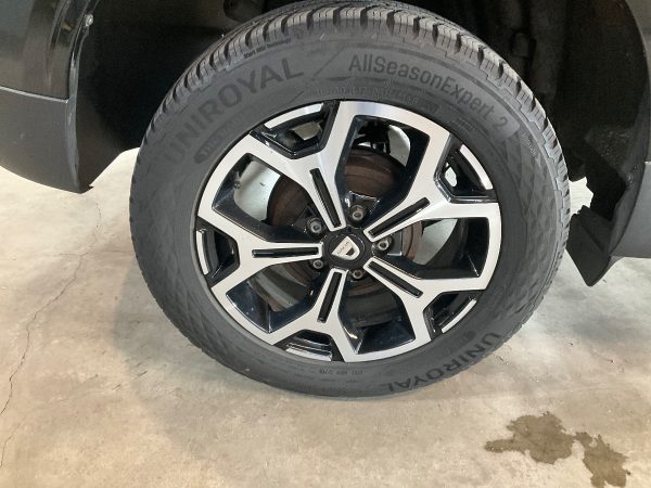 Dacia Duster 1.6 SCe Prestige 4x4 – Bild 13