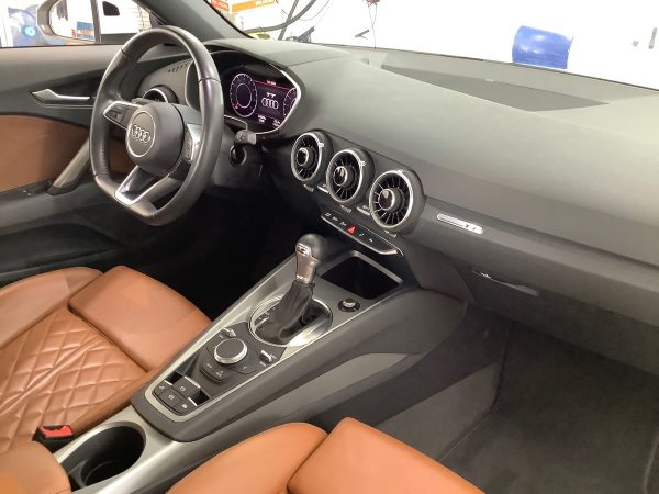 Audi TT Roadster 2.0 TFSI S tronic – Bild 13